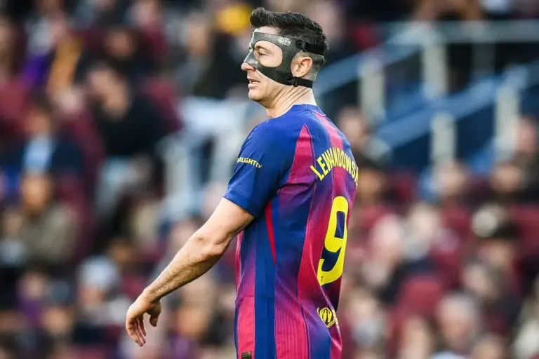 Robert Lewandowski Receives Two Transfer Offers From Turkey