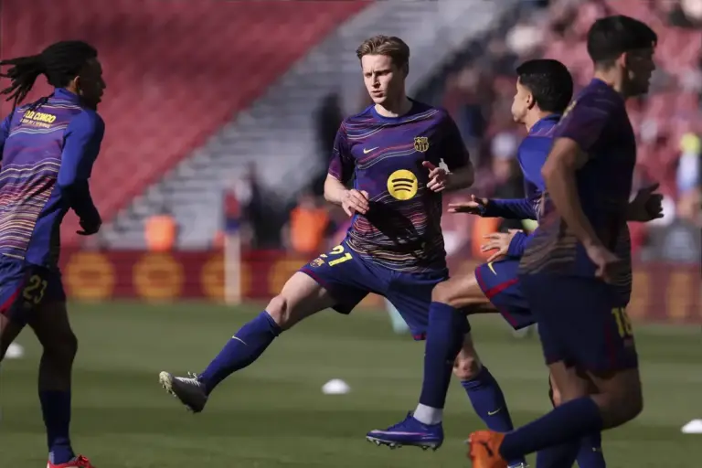 FC Barcelona Injury Update: Staggered Returns For De Jong, Kounde and Balde