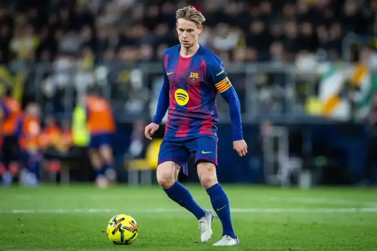 Hansi Flick Confirms Frenkie de Jong Barcelona Return Timeline