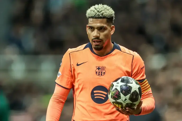 ‘Taking Care of Your Mind is Not Giving Up’: Ronald Araújo and The Value of Slowing Down at FC Barcelona