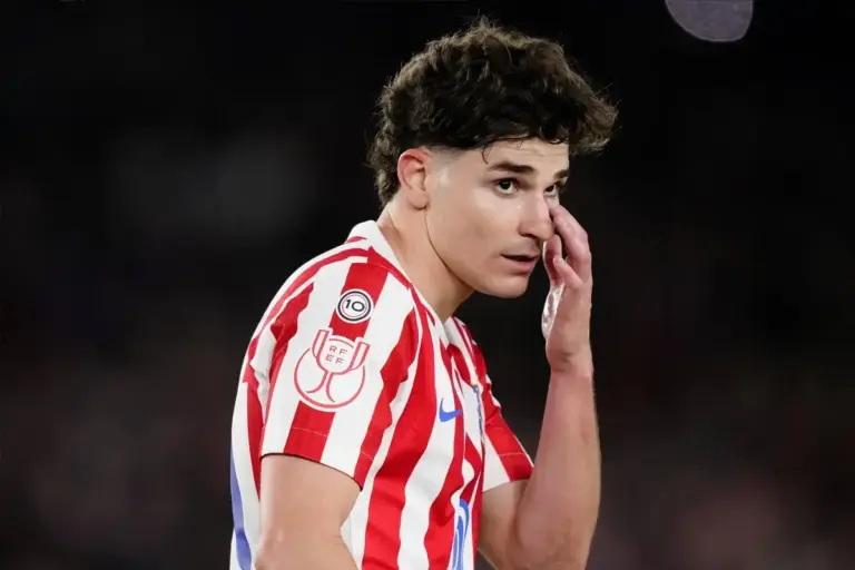 Barcelona Transfer Analysis – Is Julian Alvarez Move From Atlético Madrid Realistic?