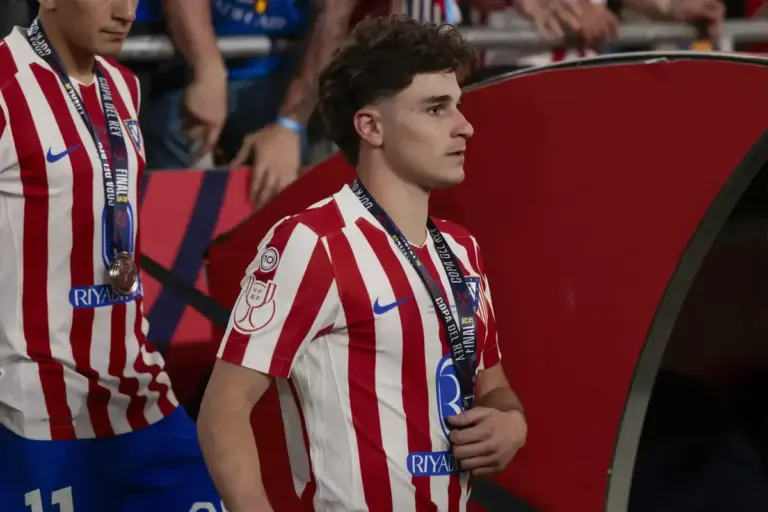 Reshad Rahman Transfer News – Julian Alvarez Open To Potential Barcelona Move