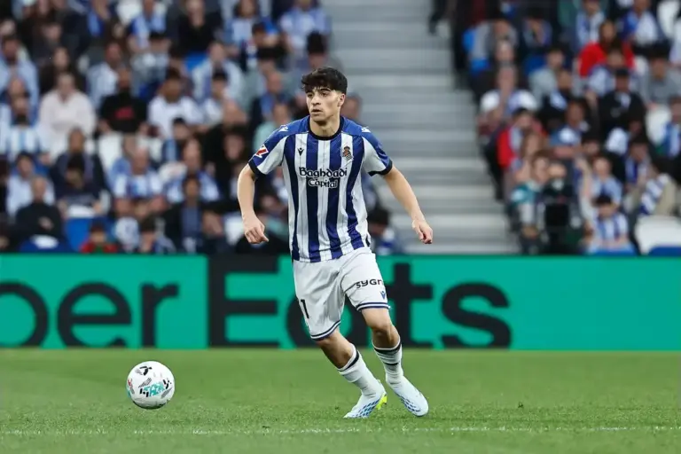 Reshad Rahman: Barcelona Show Interest in Defender Jon Martín