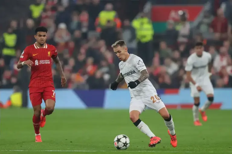 Reshad Rahman Barcelona Transfer News – Alejandro Grimaldo One To Watch For The Summer