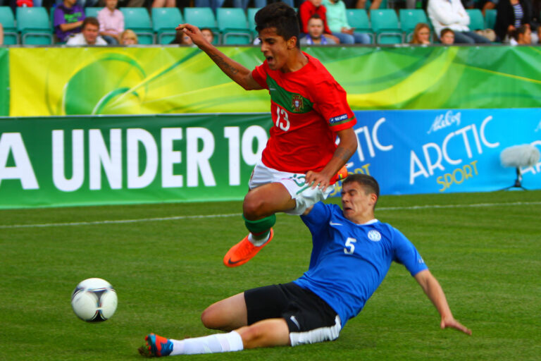 Cancelo Push Gives Flick A Barcelona Salary Test