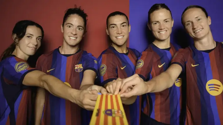 Aitana Bonmati, Marta Torrejon, Patri Guijarro, Irene Paredes and Caroline Graham Hansen wearing the Barca captain's armband